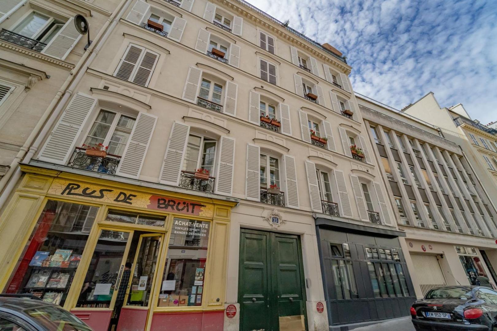 Guestready - Magnifique Appt Au Sud De Pigalle Apartment Paris Bagian luar foto